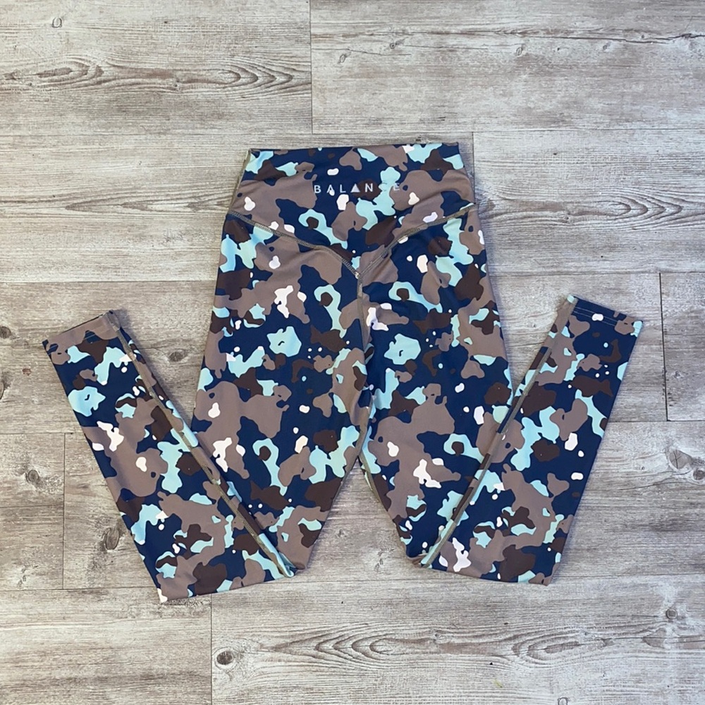 Balance Athletica outlander leggings